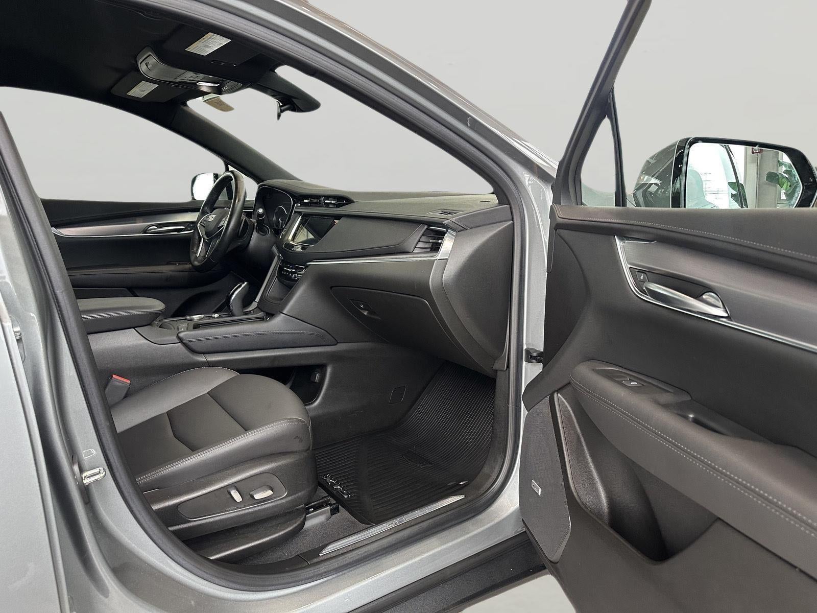 2023 Cadillac XT5 Luxury