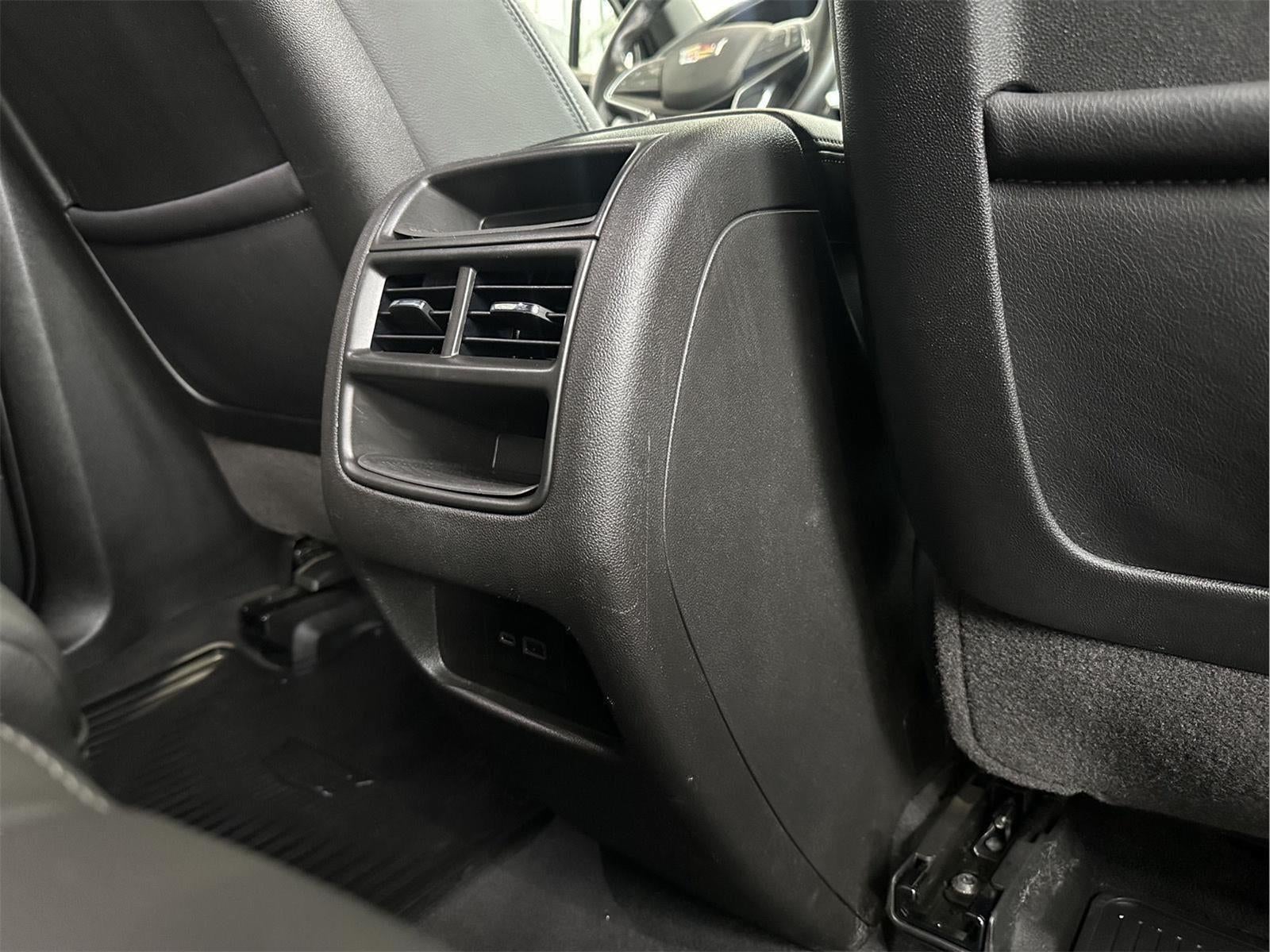 2023 Cadillac XT5 Luxury