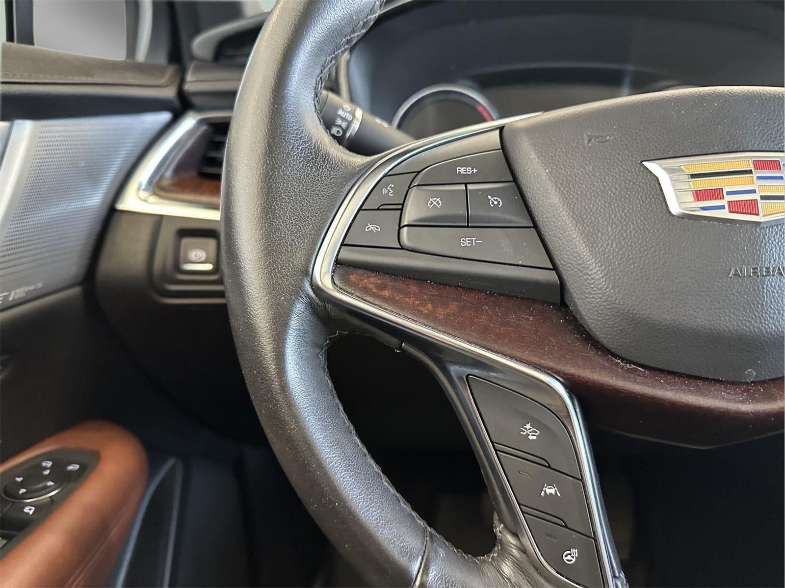 2023 Cadillac XT5 Premium Luxury