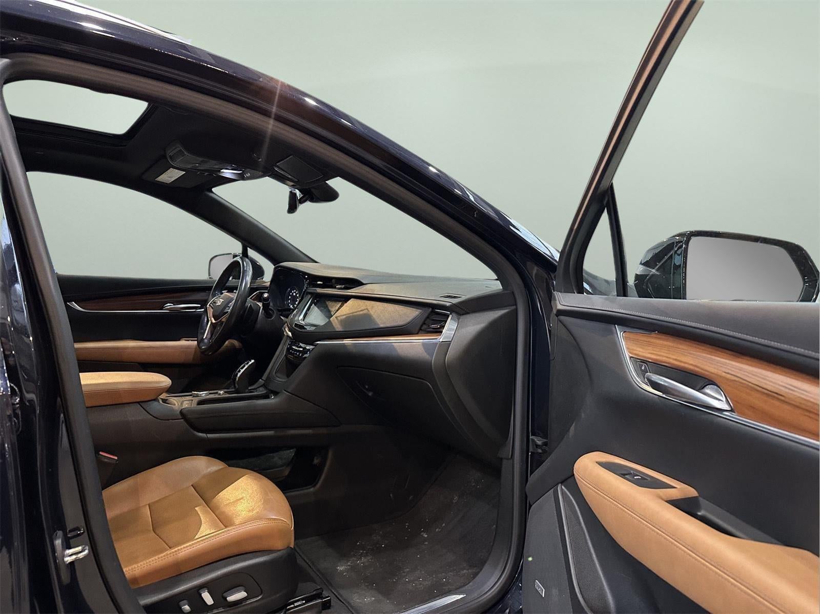 2021 Cadillac XT5 Premium Luxury