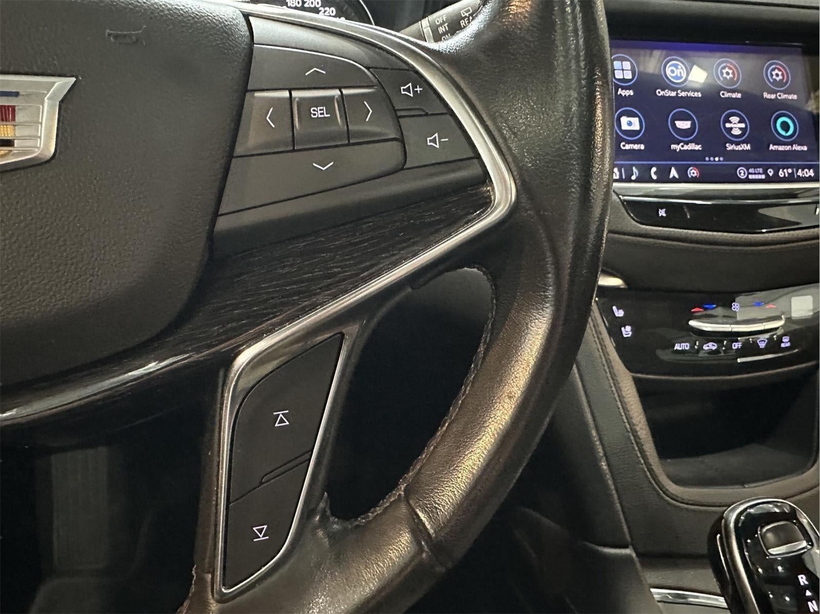 2022 Cadillac XT5 Premium Luxury