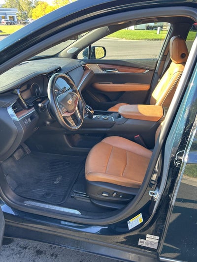 2024 Cadillac XT5 Premium Luxury