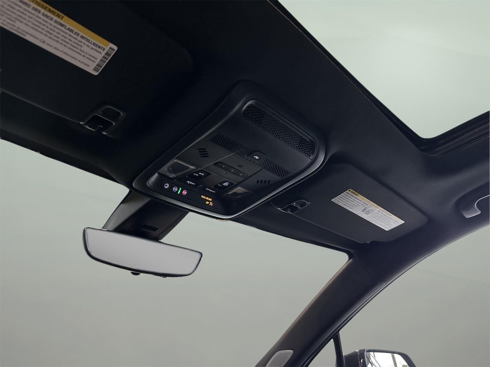 2025 Cadillac XT5 Sport