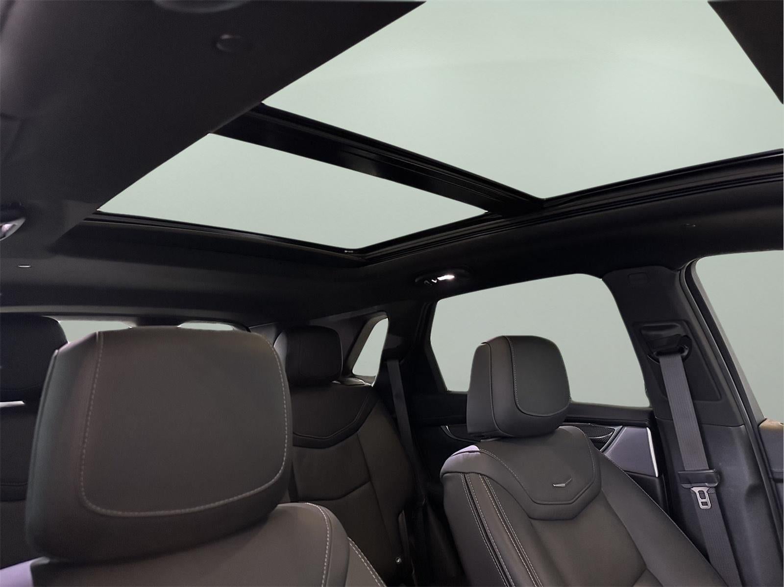 2025 Cadillac XT5 Sport