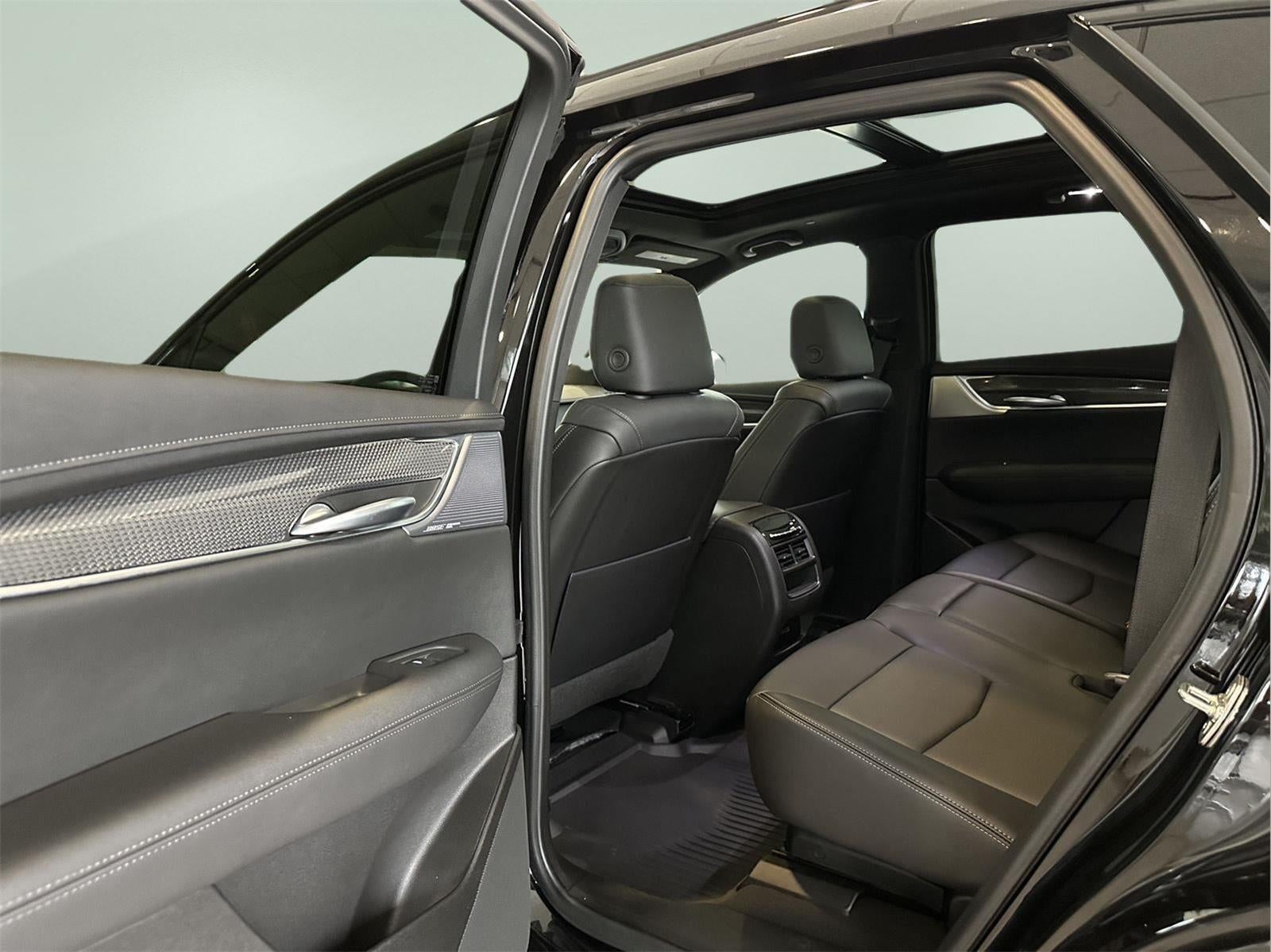 2025 Cadillac XT5 Sport