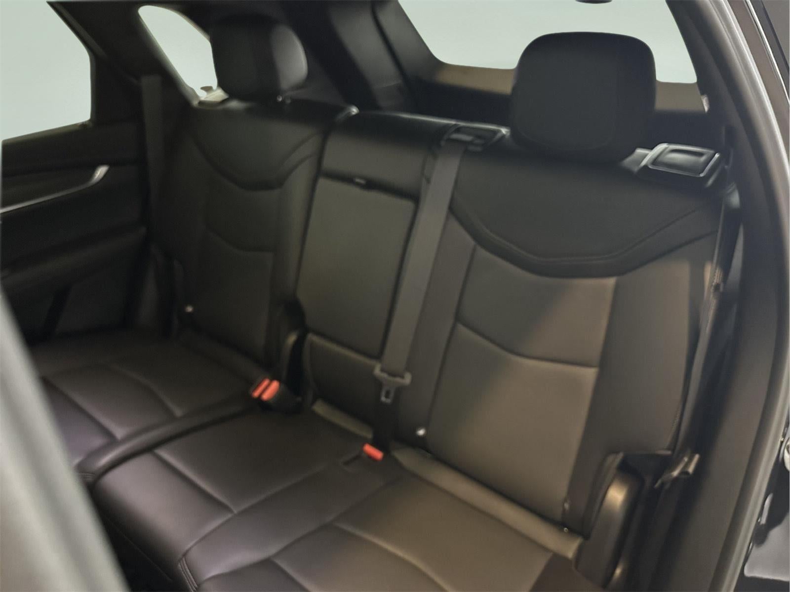 2025 Cadillac XT5 Sport