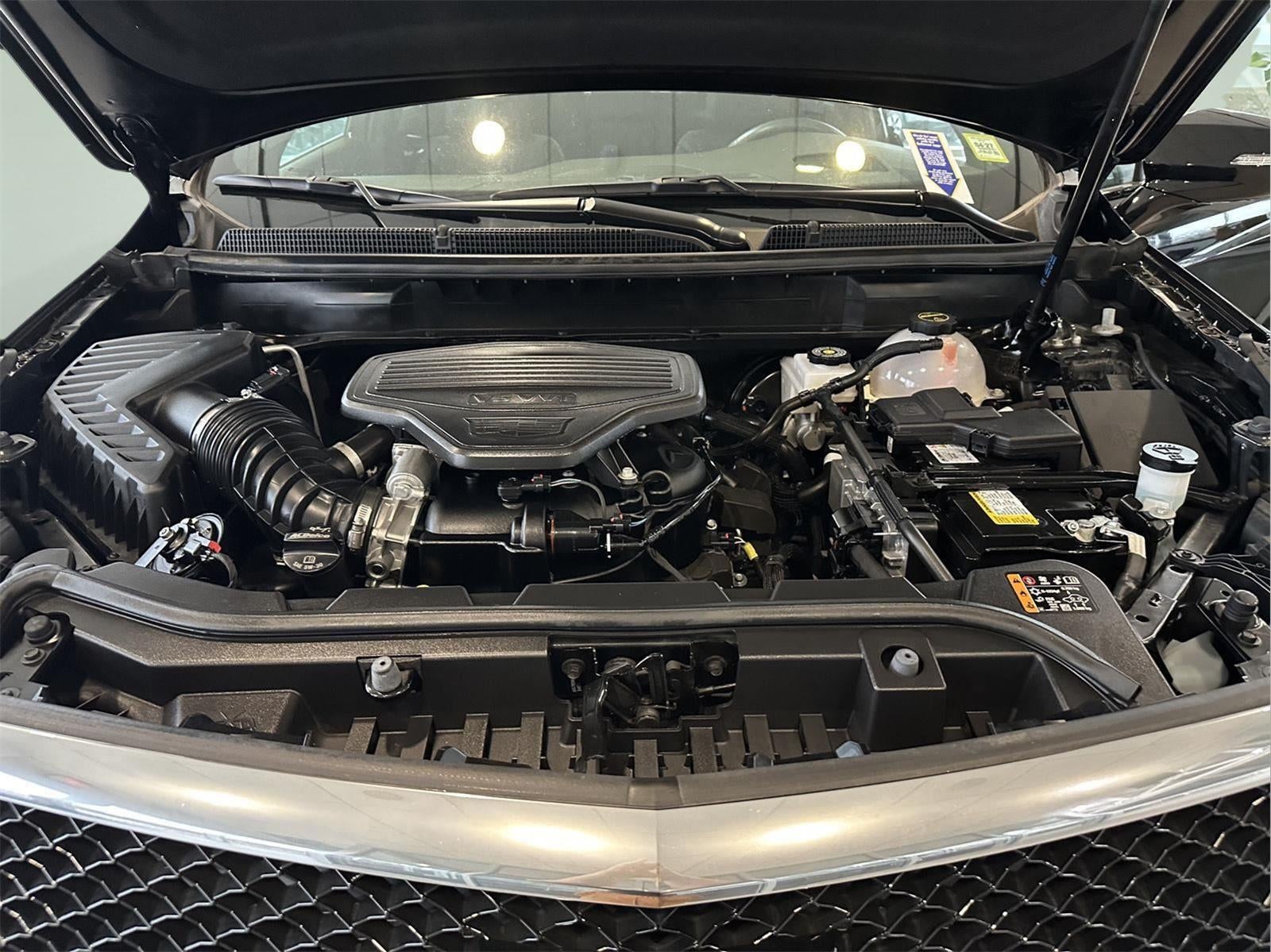 2025 Cadillac XT5 Sport