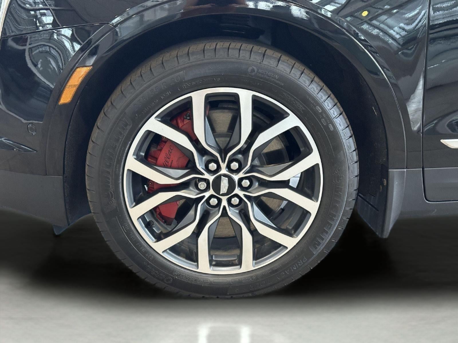 2025 Cadillac XT5 Sport