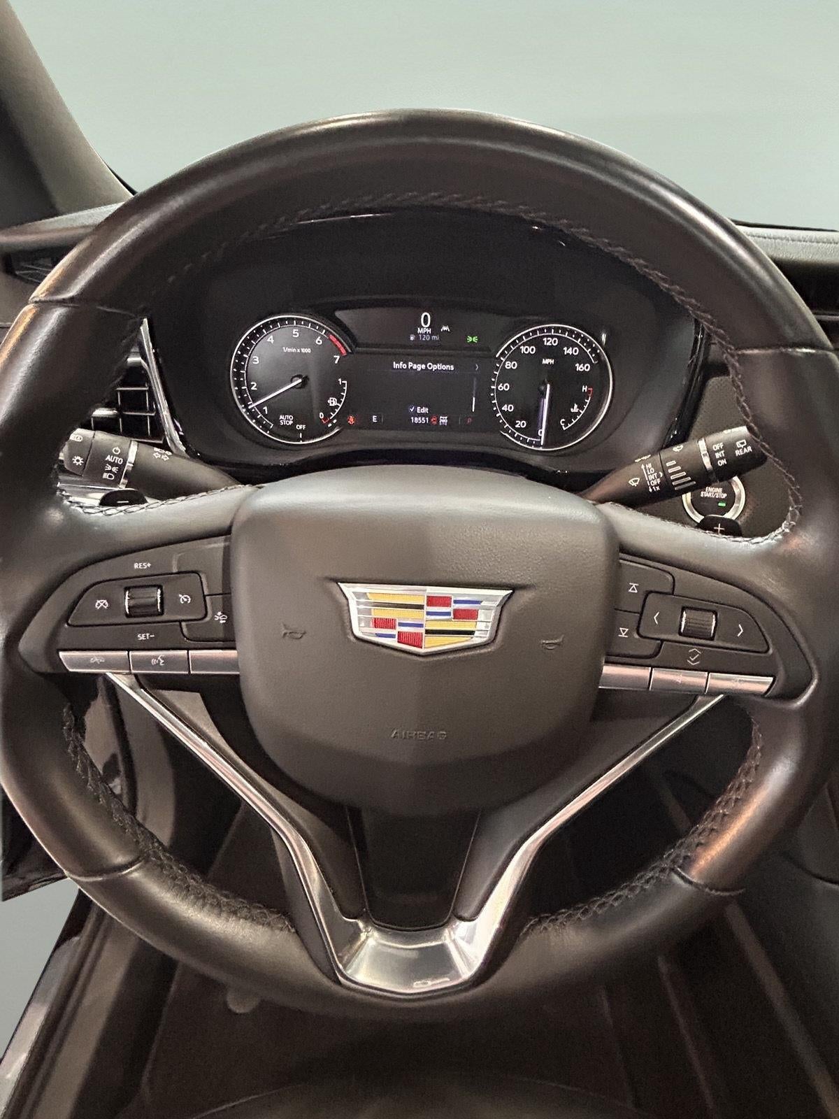 2024 Cadillac XT6 Luxury