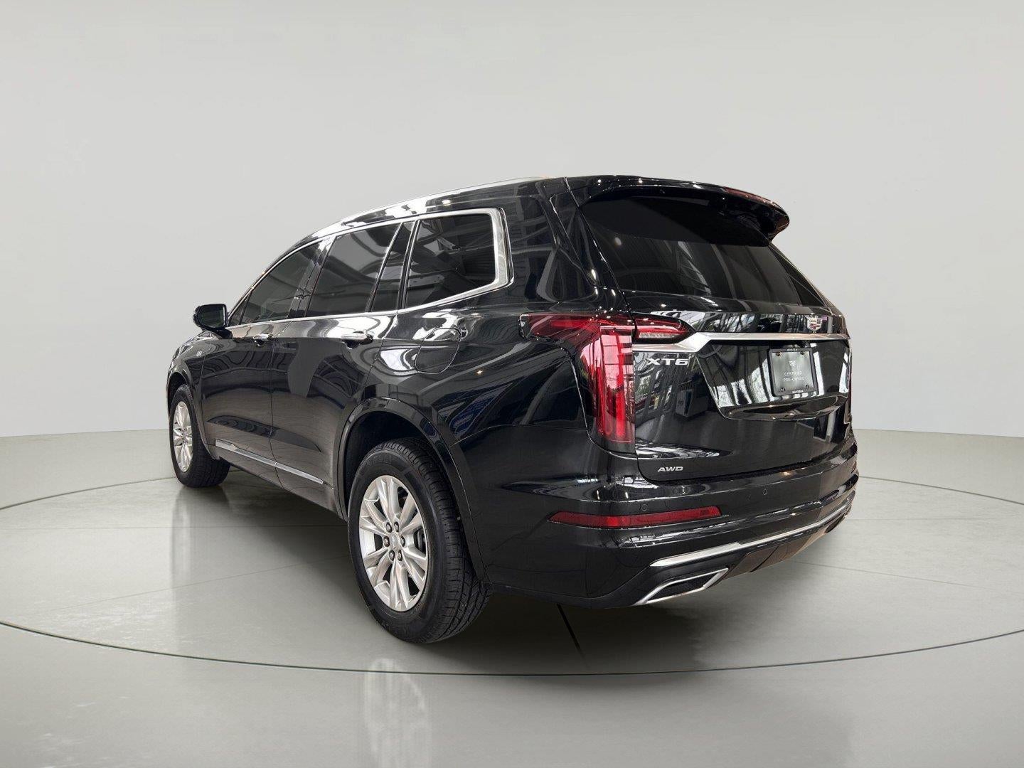2024 Cadillac XT6 Luxury