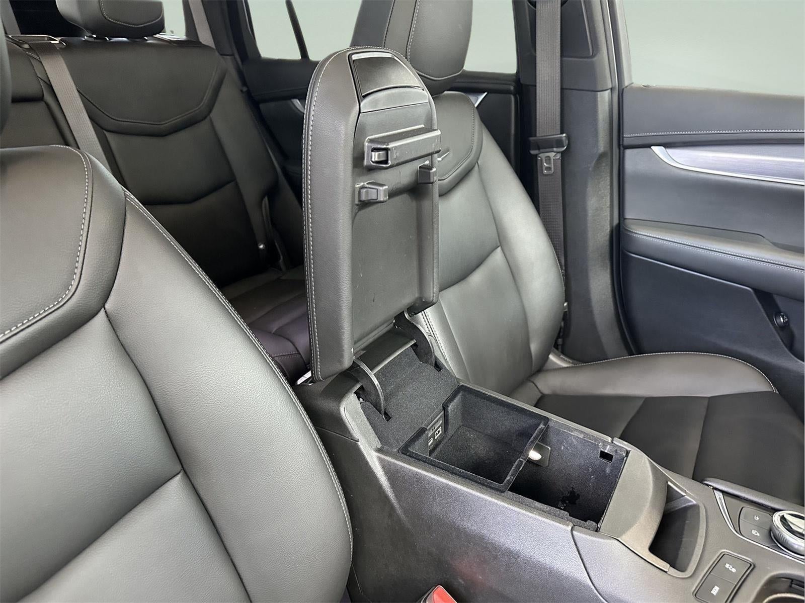 2024 Cadillac XT6 Luxury