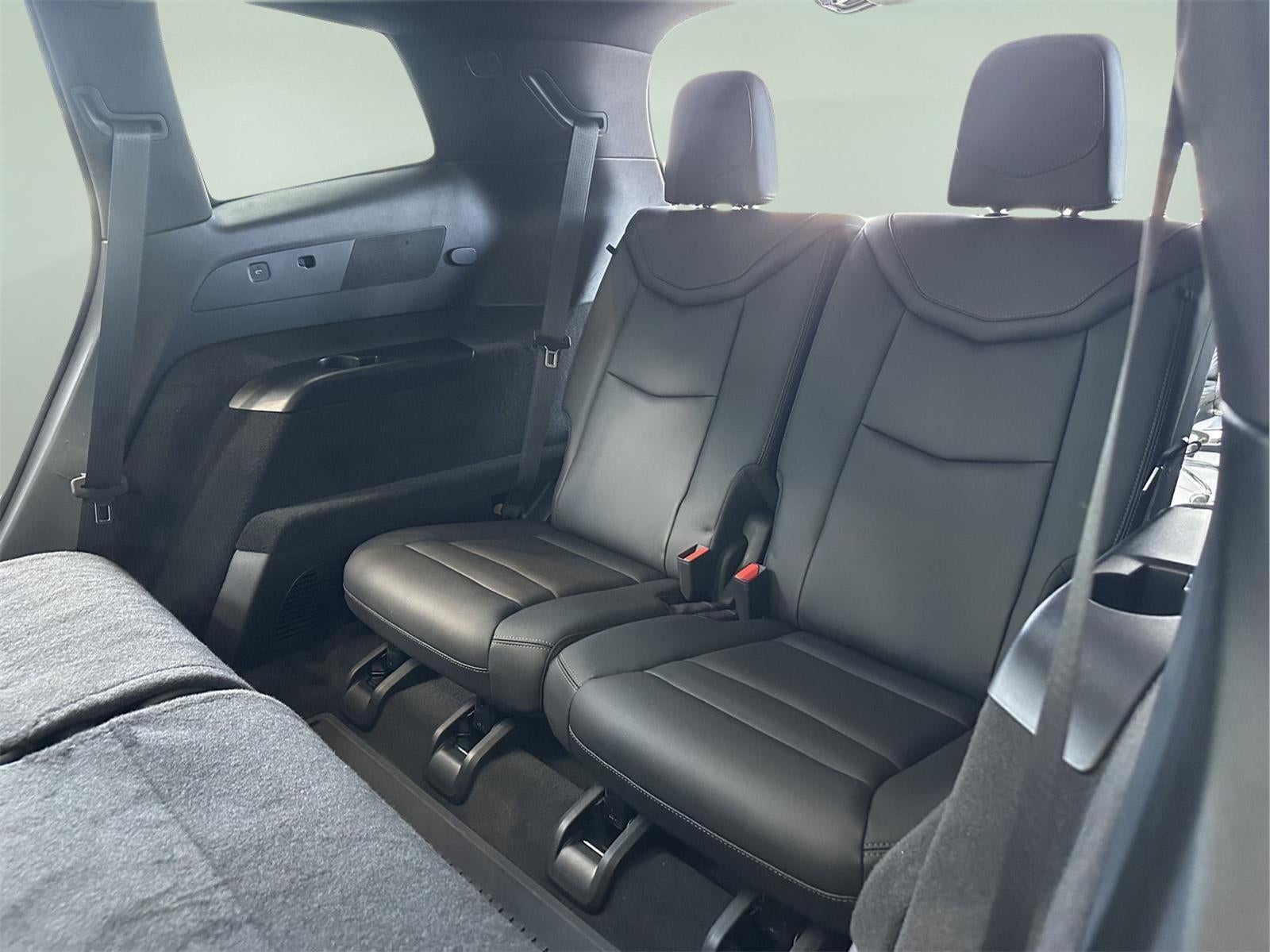 2024 Cadillac XT6 Luxury