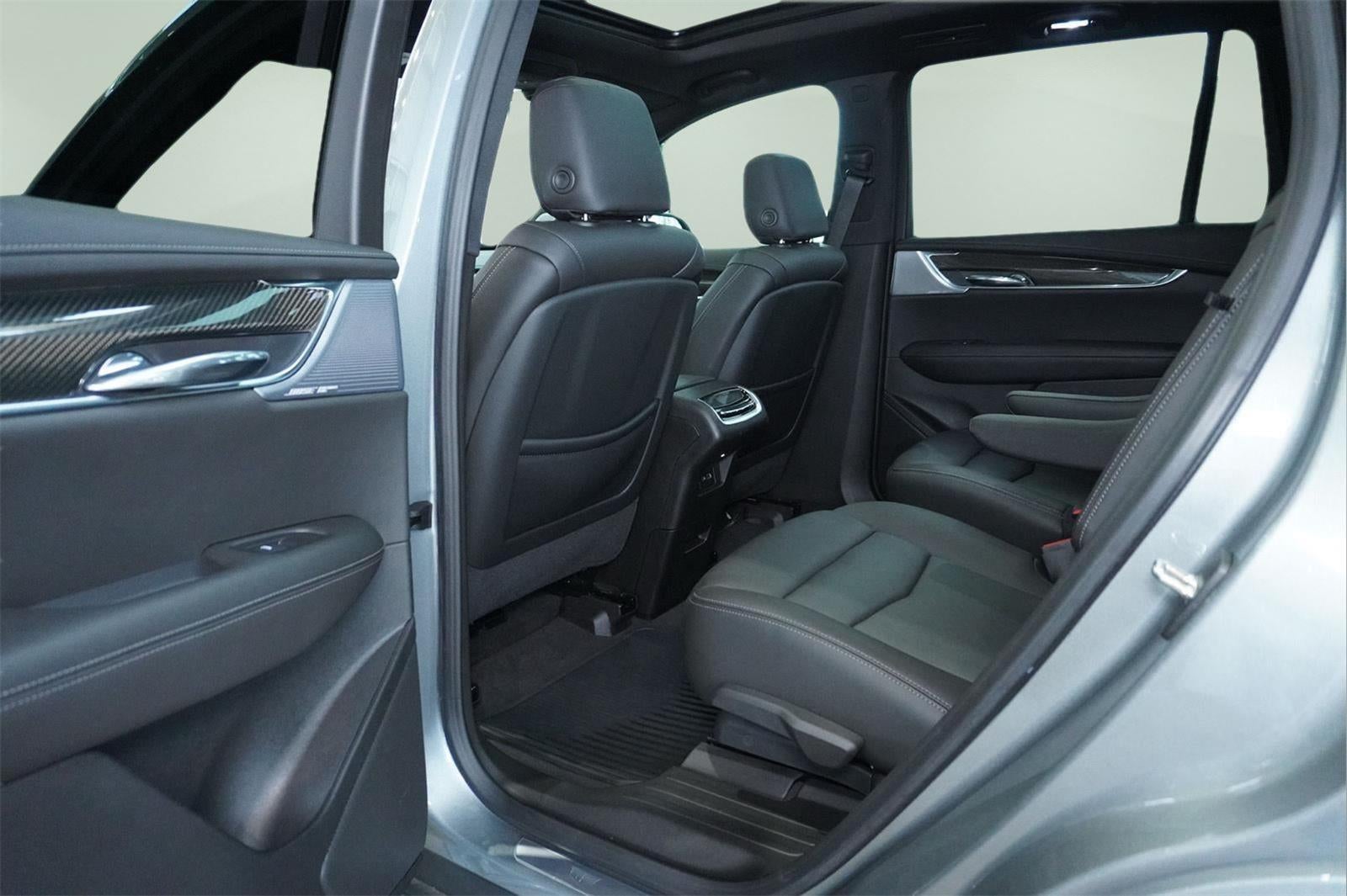 2023 Cadillac XT6 Sport