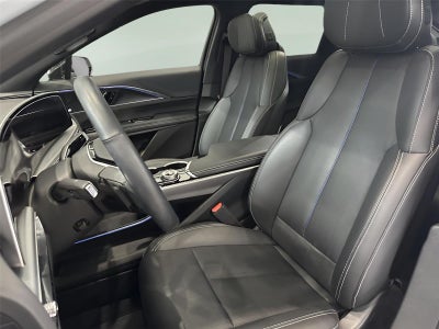 2024 Cadillac LYRIQ Luxury 1