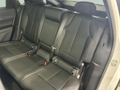 2024 Cadillac LYRIQ Luxury 1