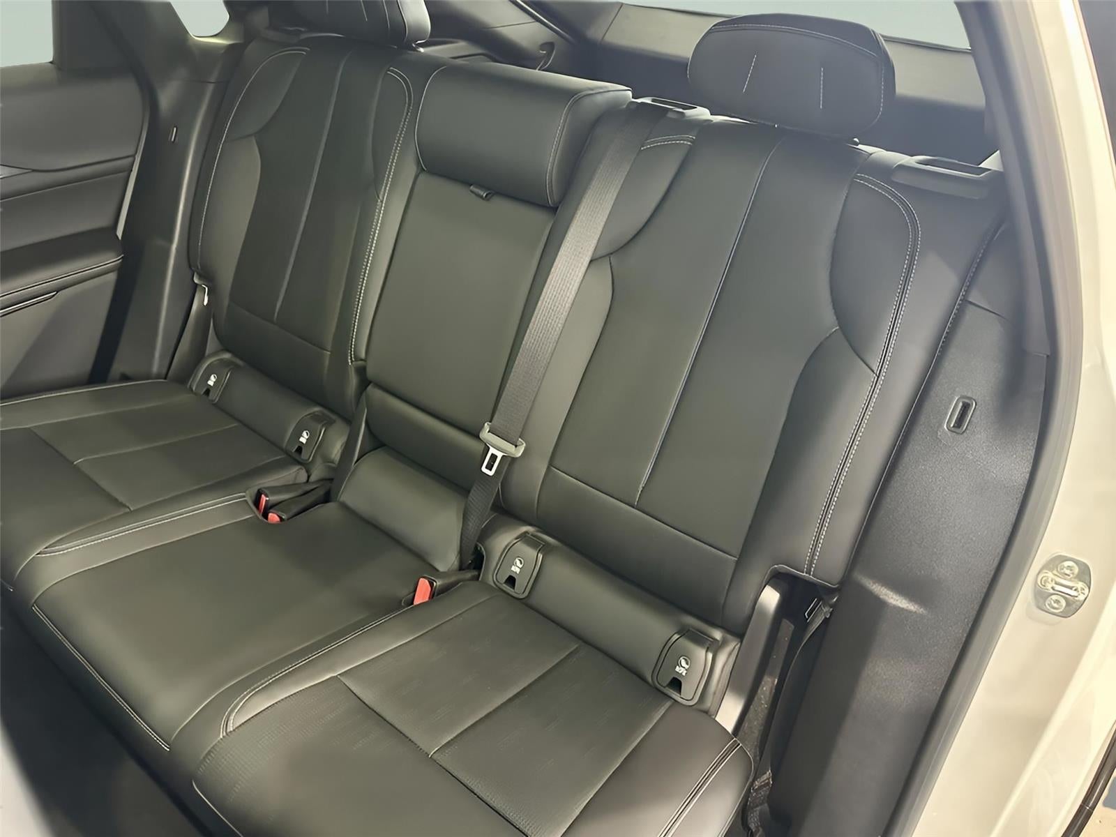 2024 Cadillac LYRIQ Luxury 1