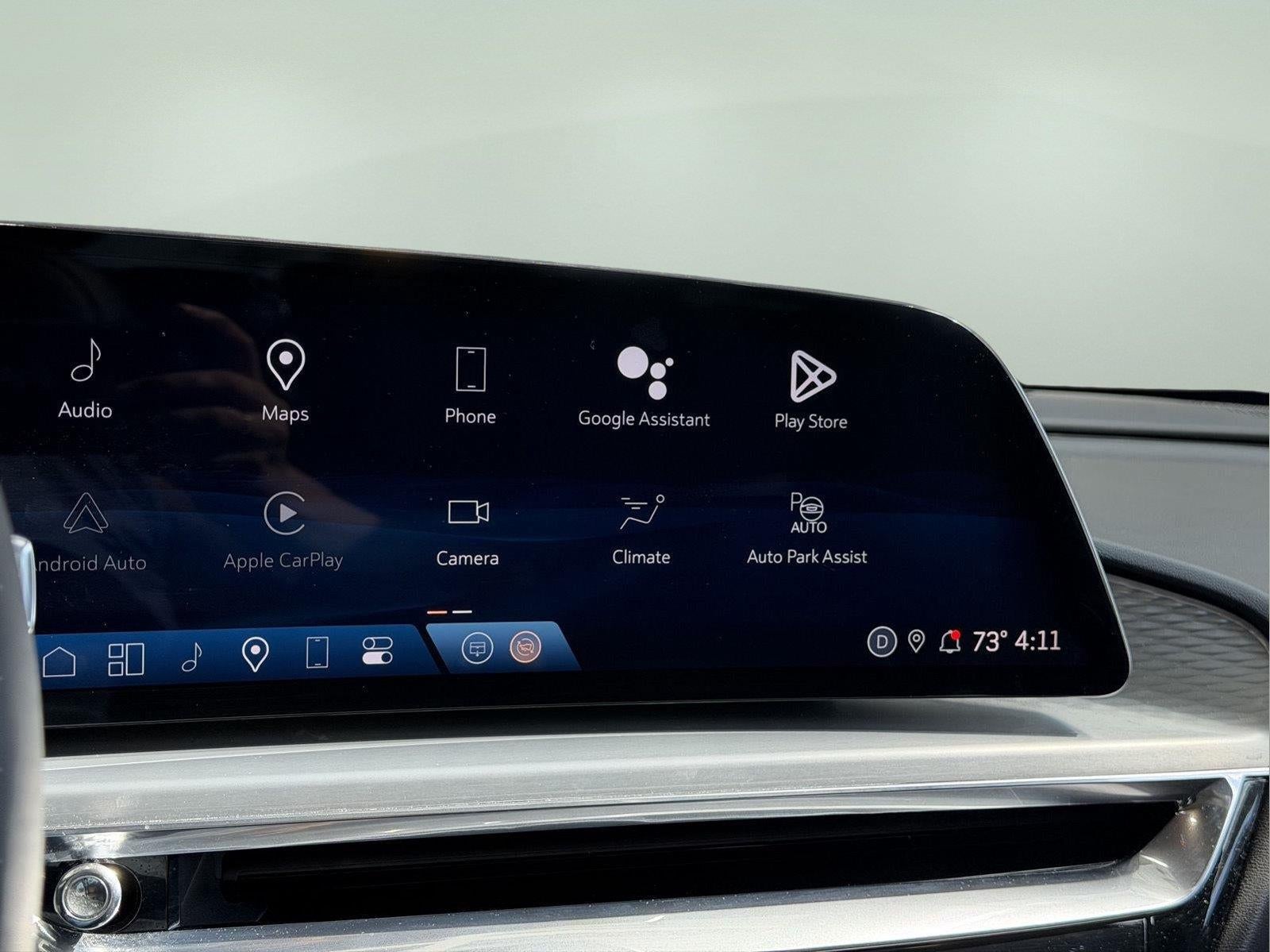 2024 Cadillac LYRIQ Luxury 1