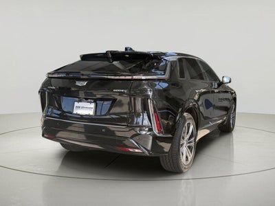 2024 Cadillac LYRIQ Luxury 1
