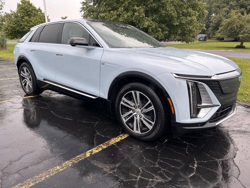 2024 Cadillac LYRIQ Luxury 2