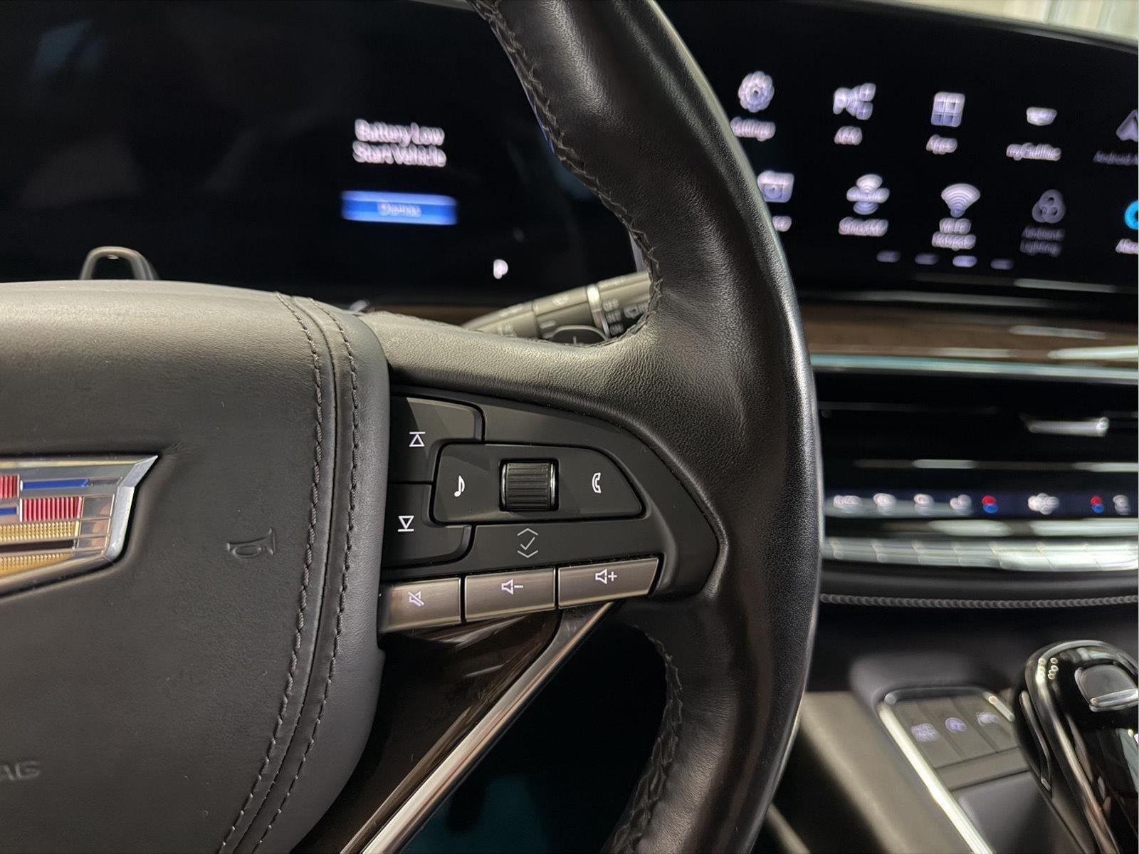 2023 Cadillac Escalade 4WD Sport Platinum