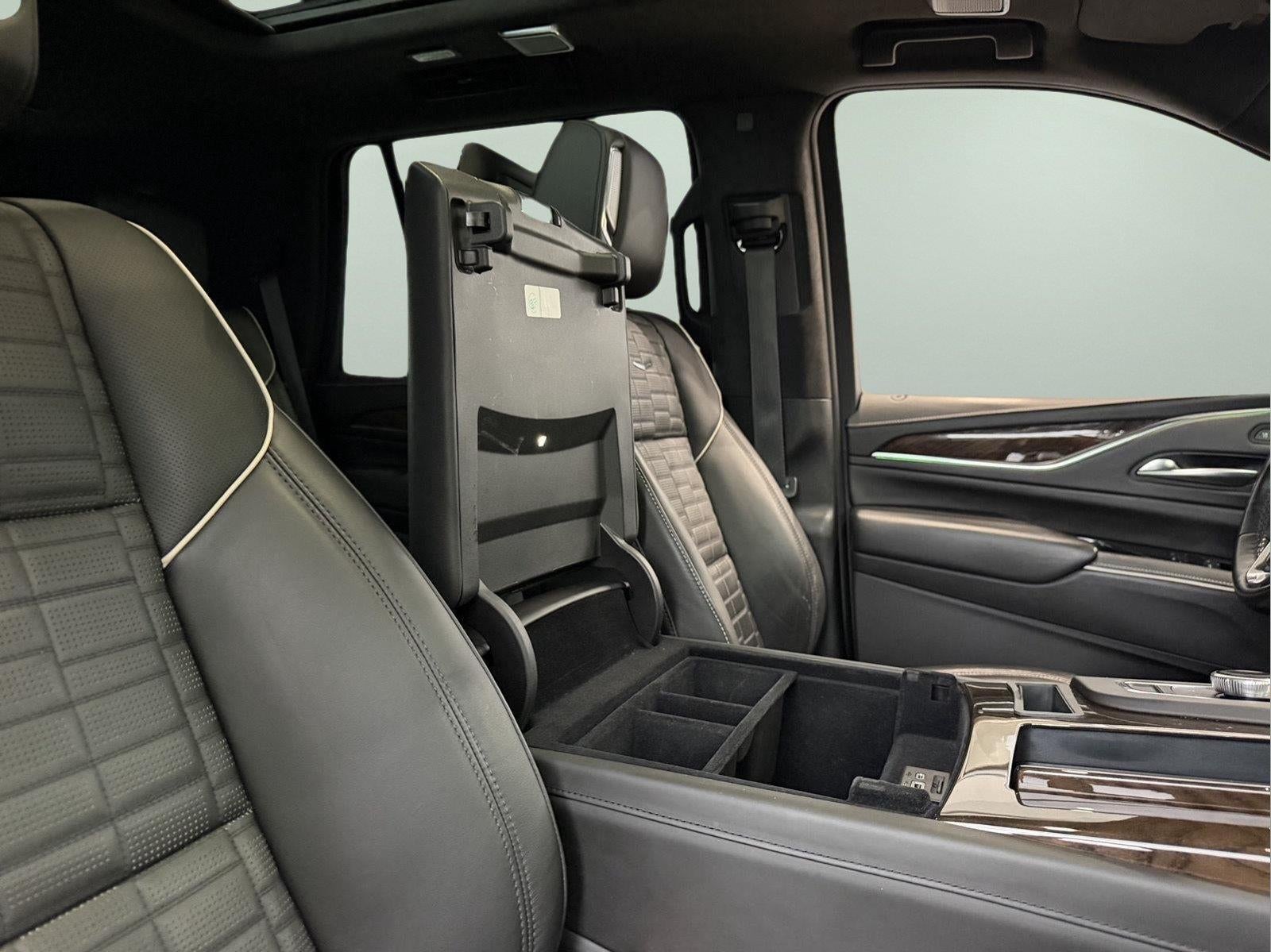 2023 Cadillac Escalade 4WD Sport Platinum