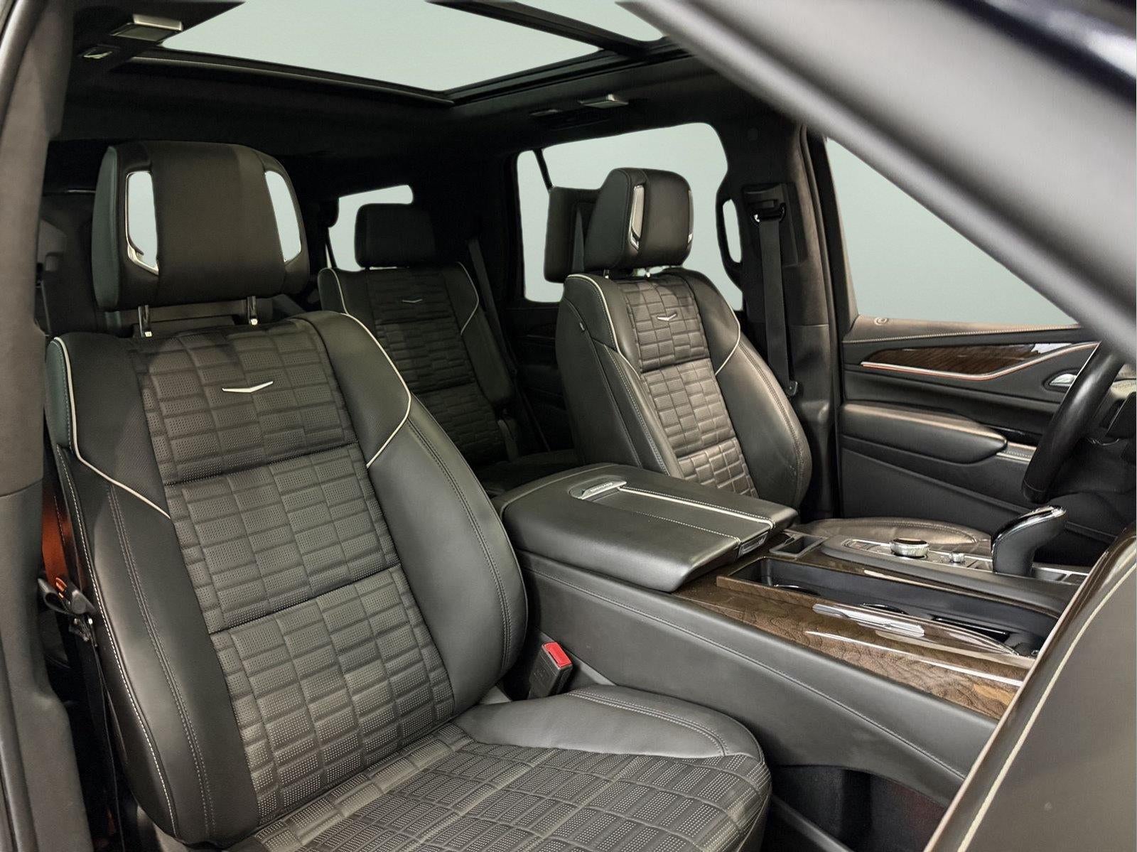 2023 Cadillac Escalade 4WD Sport Platinum