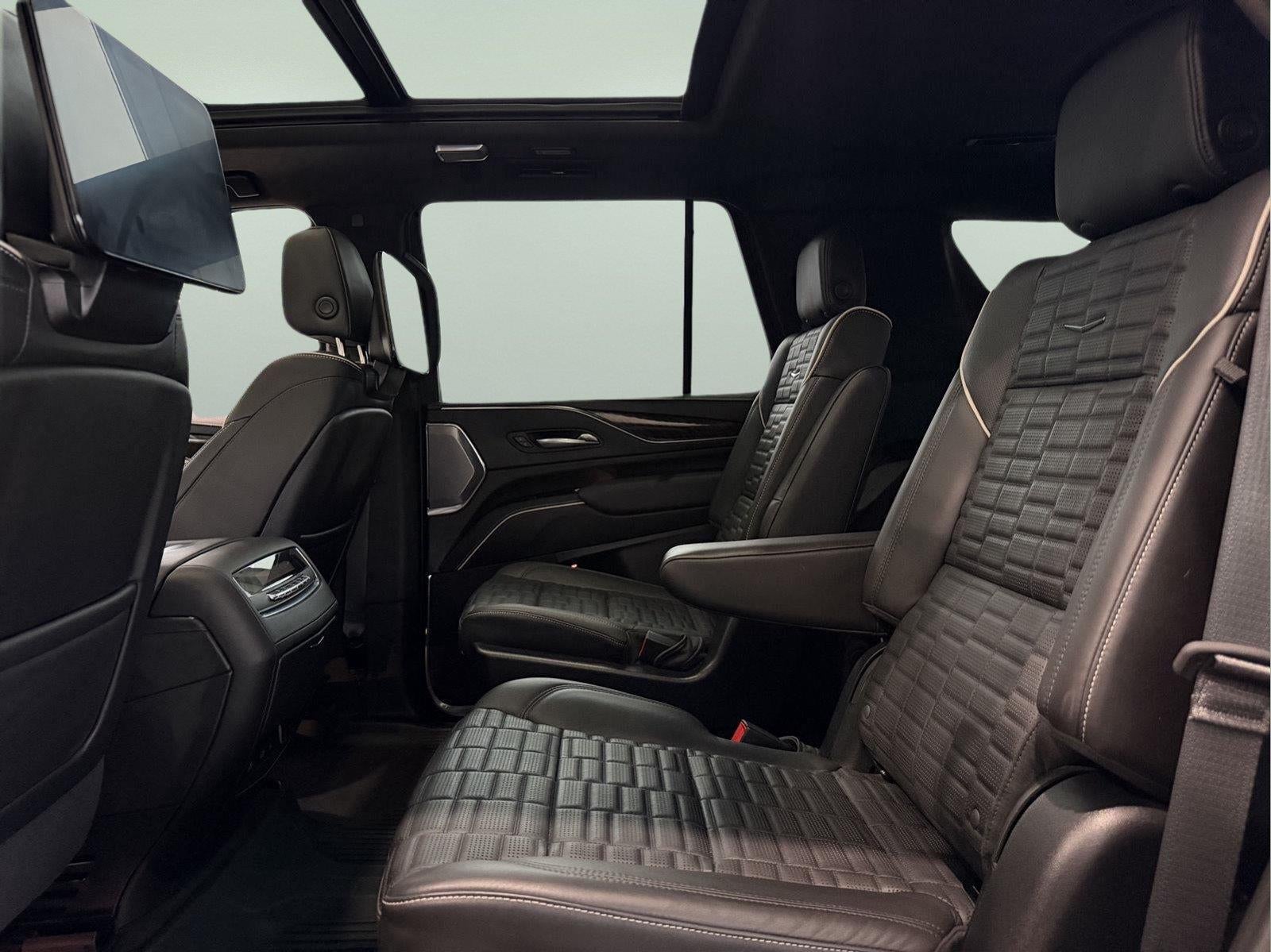 2023 Cadillac Escalade 4WD Sport Platinum