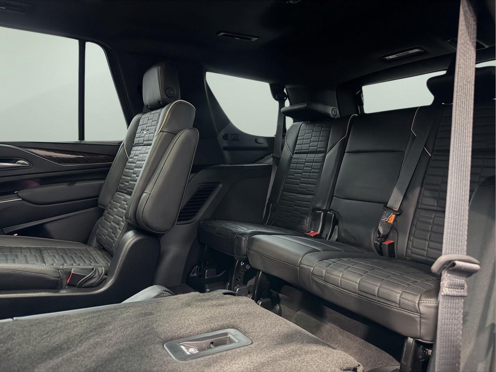2023 Cadillac Escalade 4WD Sport Platinum