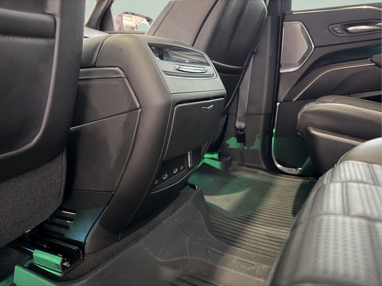 2023 Cadillac Escalade 4WD Sport Platinum