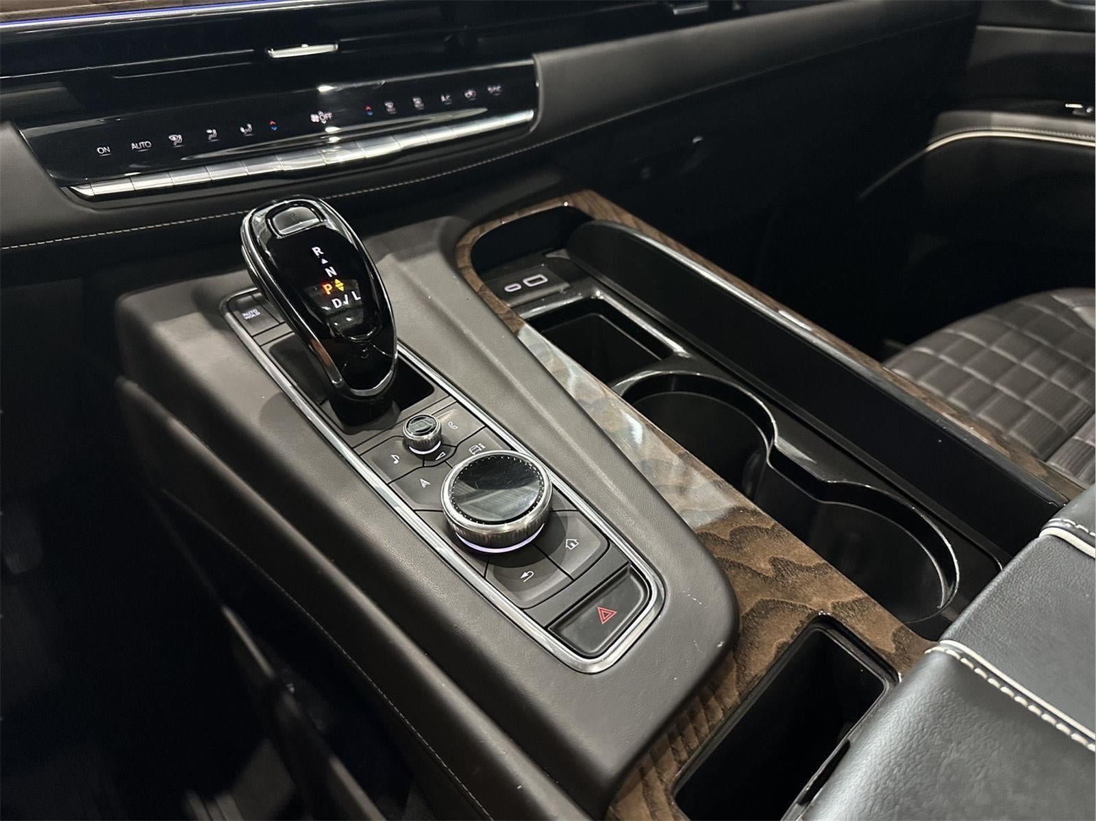 2024 Cadillac Escalade Sport Platinum