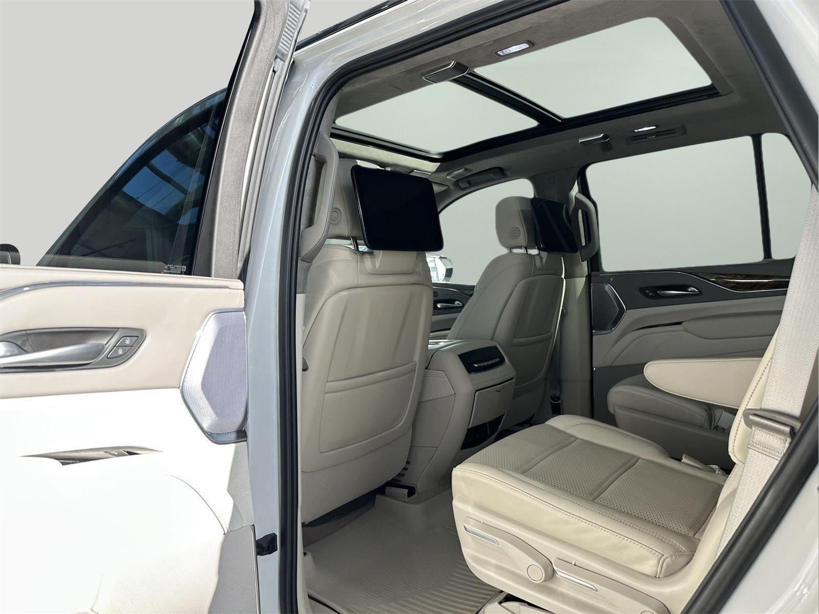 2024 Cadillac Escalade Sport Platinum