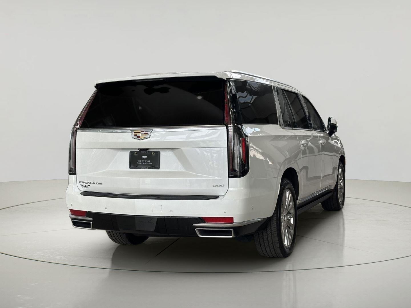 2024 Cadillac Escalade ESV Premium Luxury