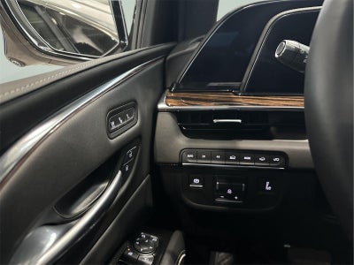 2024 Cadillac Escalade ESV Premium Luxury
