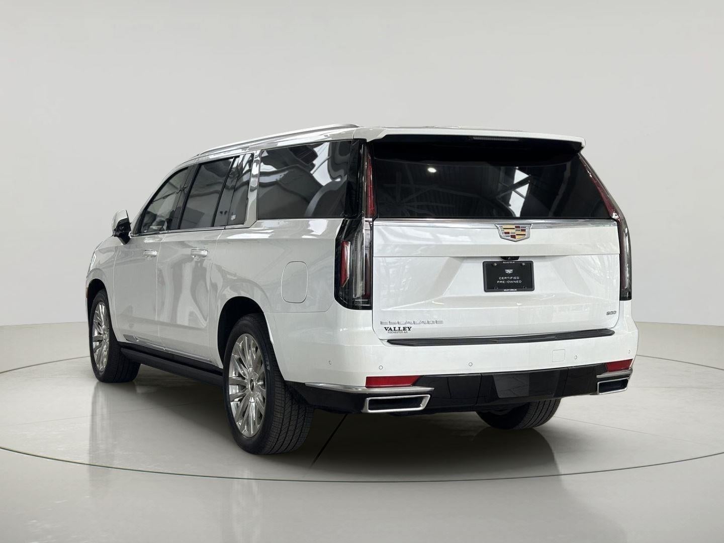 2024 Cadillac Escalade ESV Premium Luxury