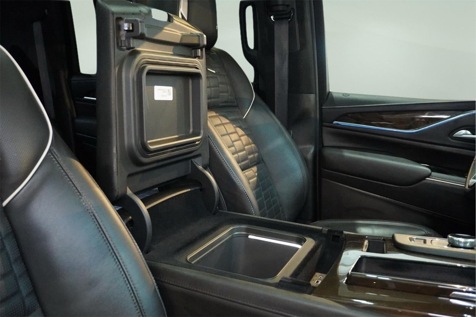 2024 Cadillac Escalade ESV Sport Platinum