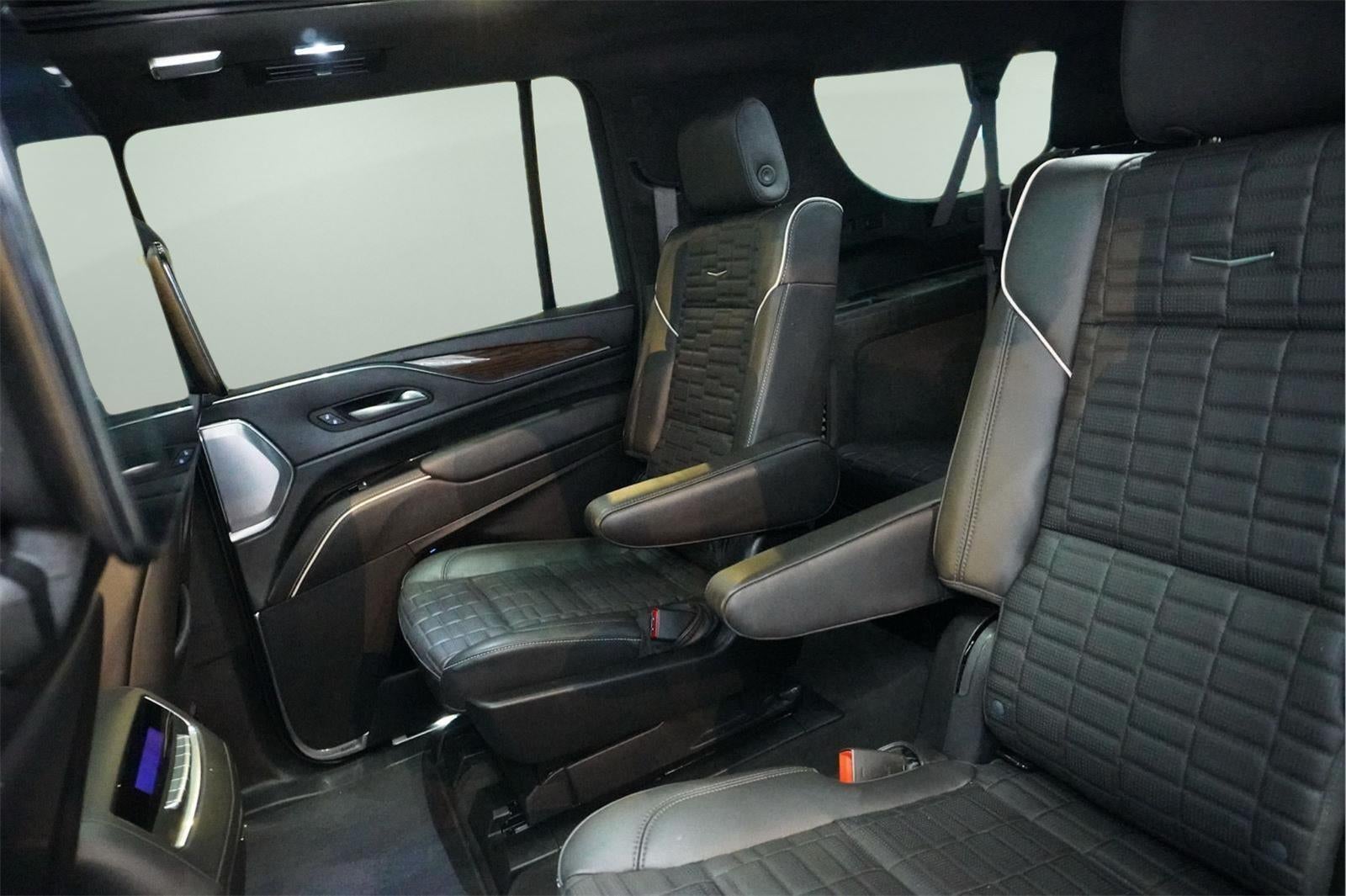 2024 Cadillac Escalade ESV Sport Platinum