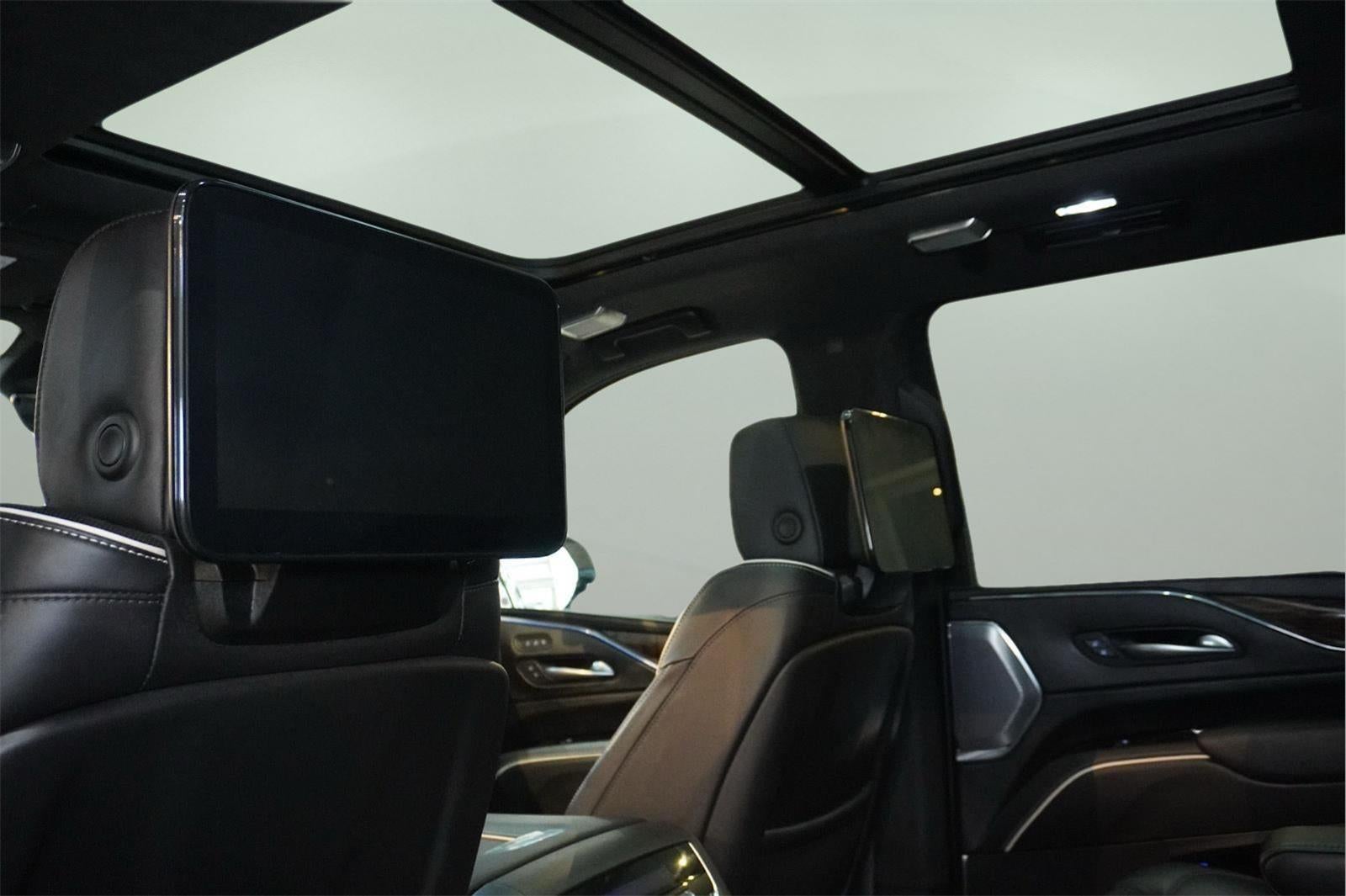 2024 Cadillac Escalade ESV Sport Platinum