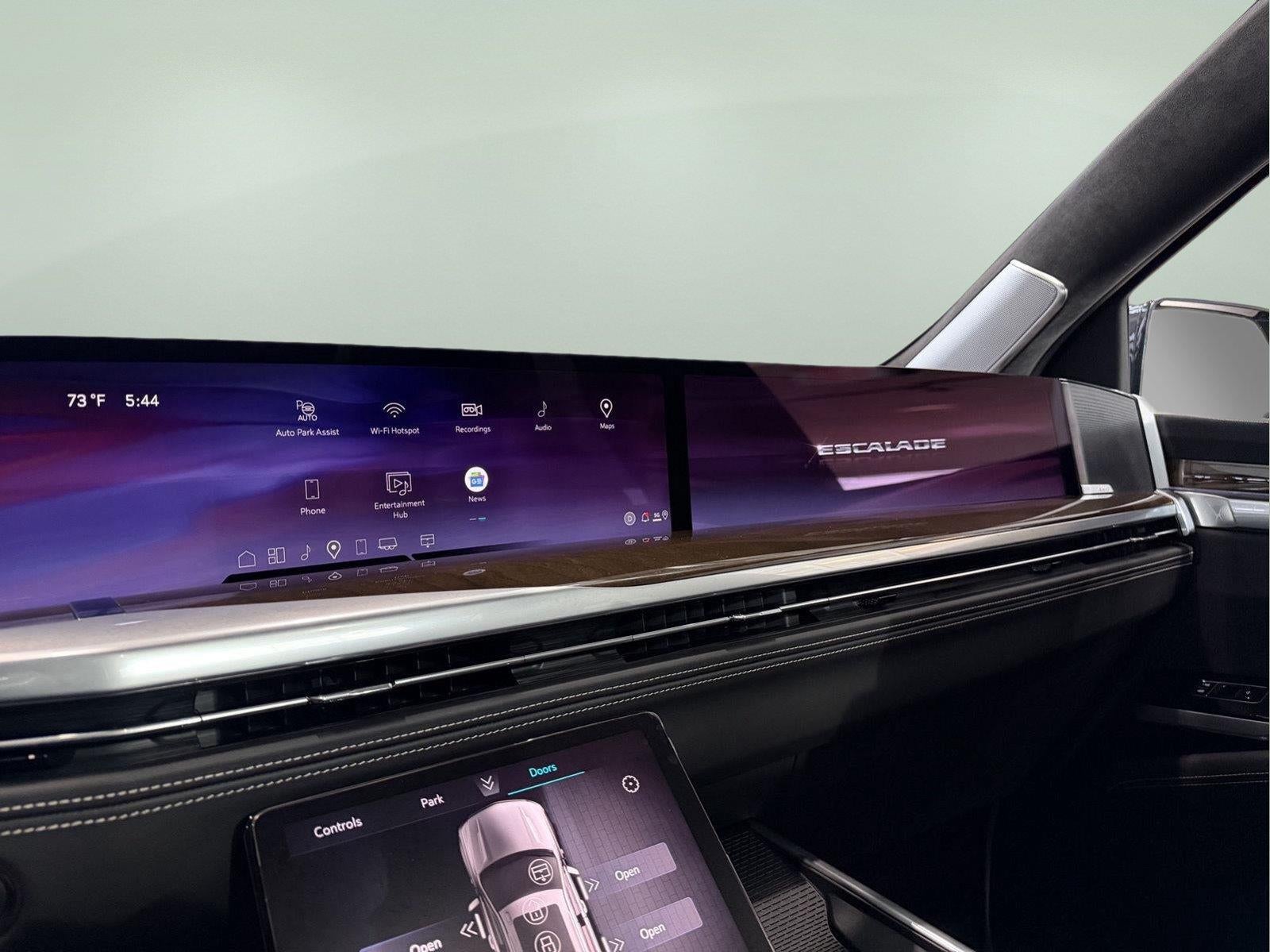 2025 Cadillac Escalade Sport Platinum
