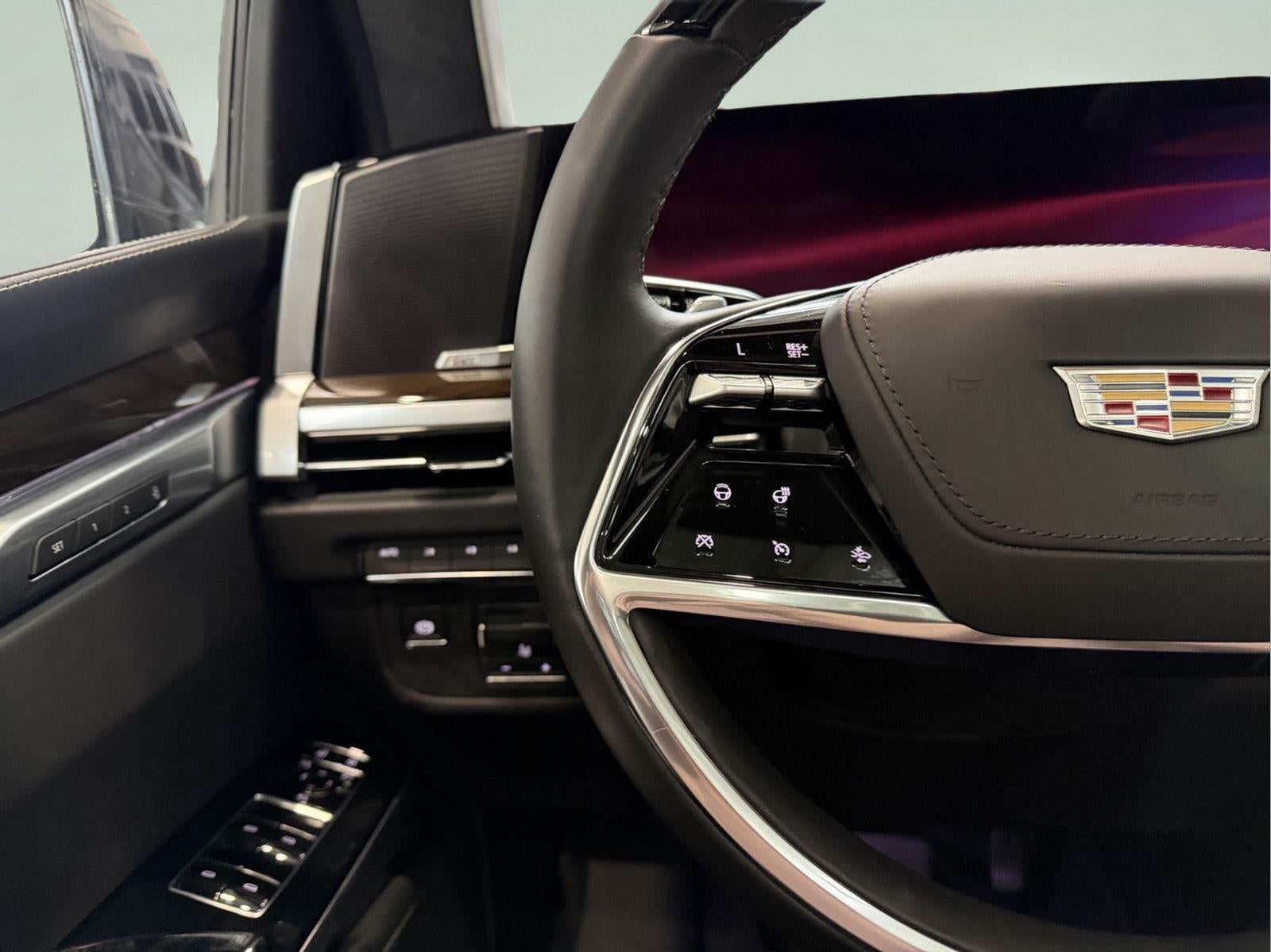 2025 Cadillac Escalade Sport Platinum