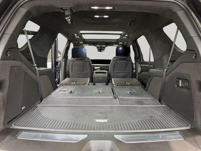 2025 Cadillac Escalade Sport Platinum