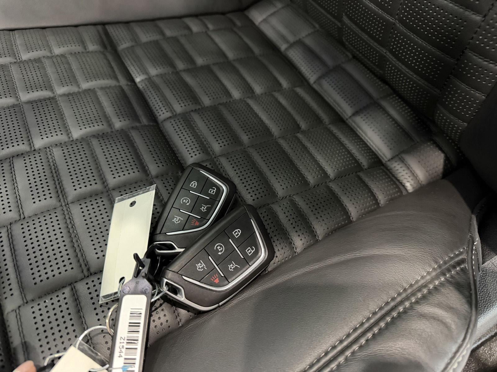 2025 Cadillac Escalade Sport Platinum