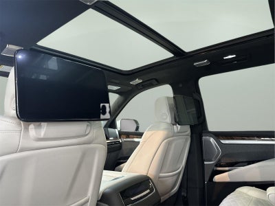 2025 Cadillac Escalade ESV Sport Platinum