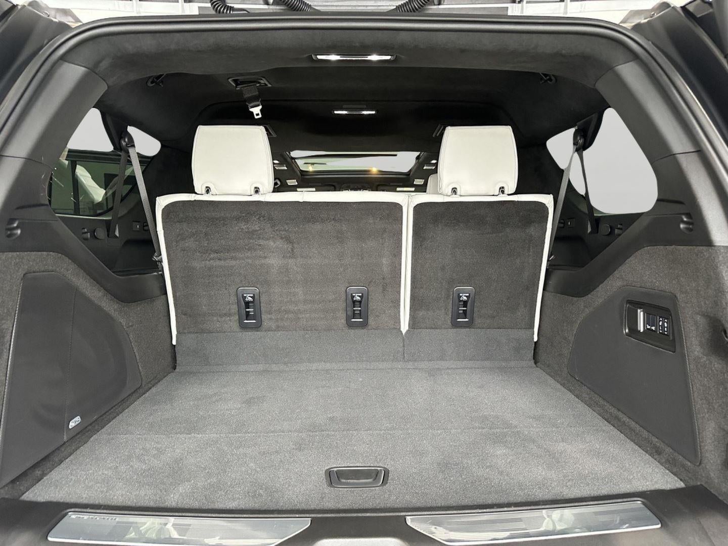 2025 Cadillac Escalade ESV Sport Platinum