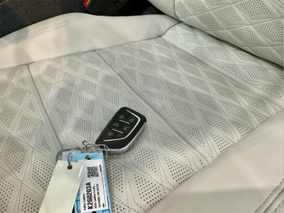 2025 Cadillac Escalade ESV Sport Platinum