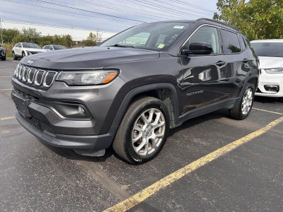 2022 Jeep Compass Latitude Lux