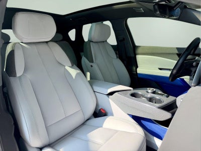 2025 Cadillac OPTIQ Luxury 1
