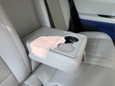 2025 Cadillac OPTIQ Luxury 1