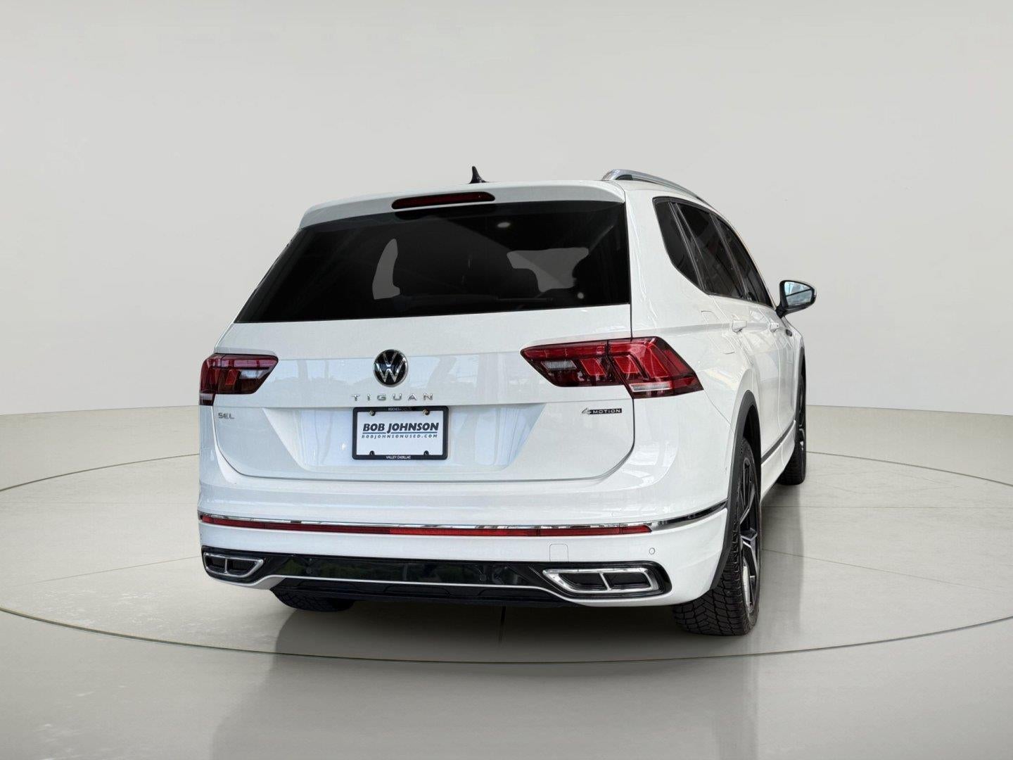 2022 Volkswagen Tiguan SEL R-Line