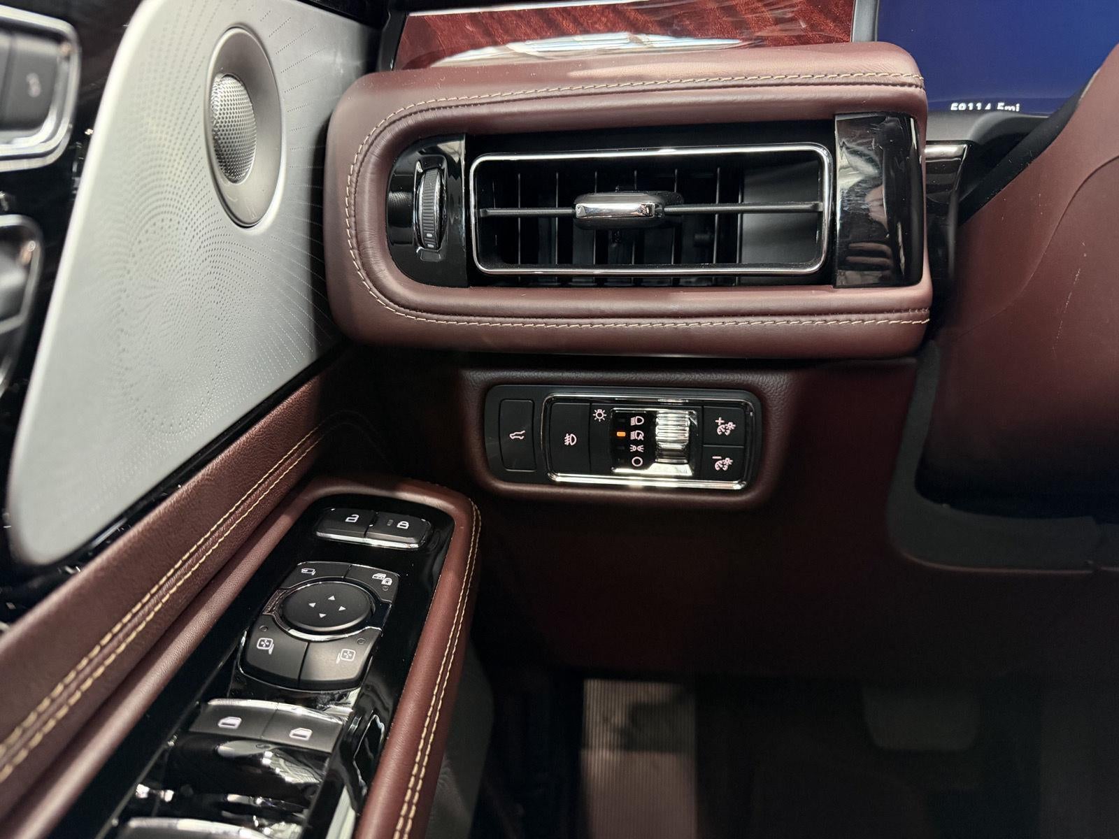 2020 Lincoln Aviator Black Label