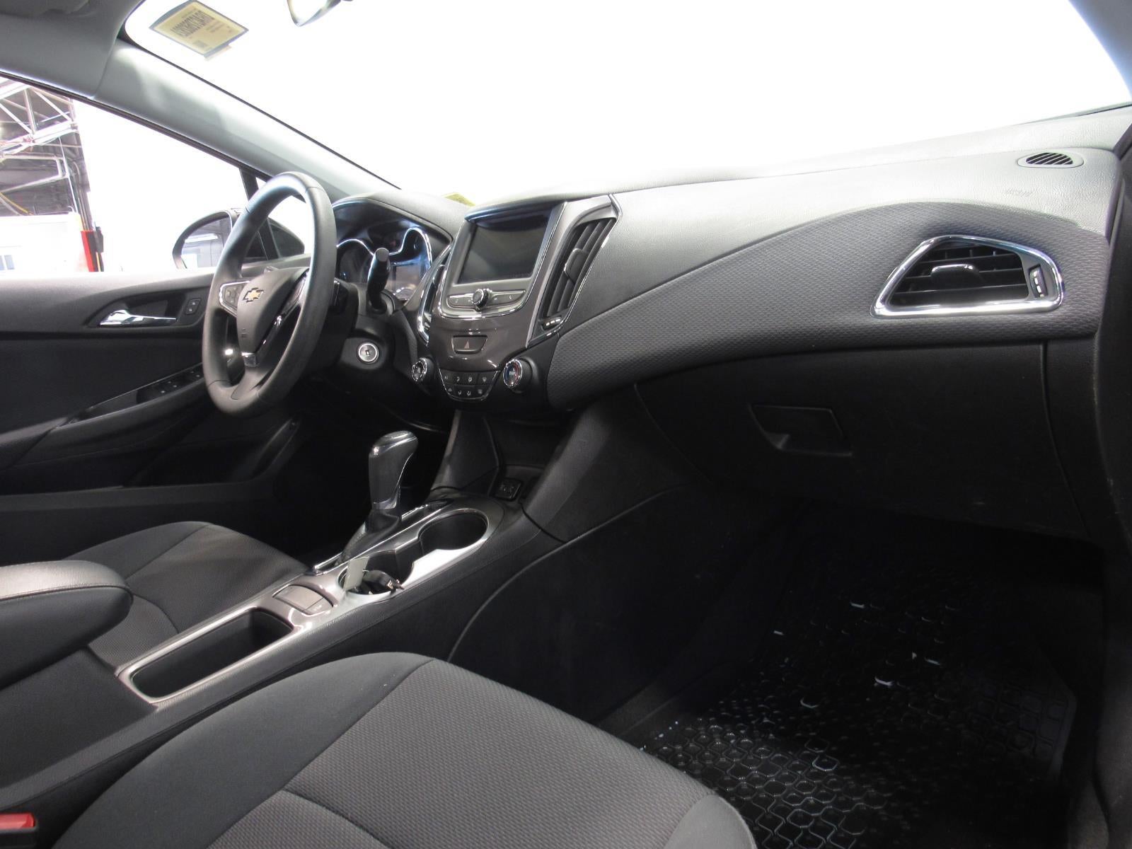 2019 Chevrolet Cruze LS